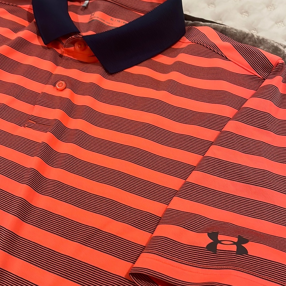 Under Armour Men’s XL golf shirt
